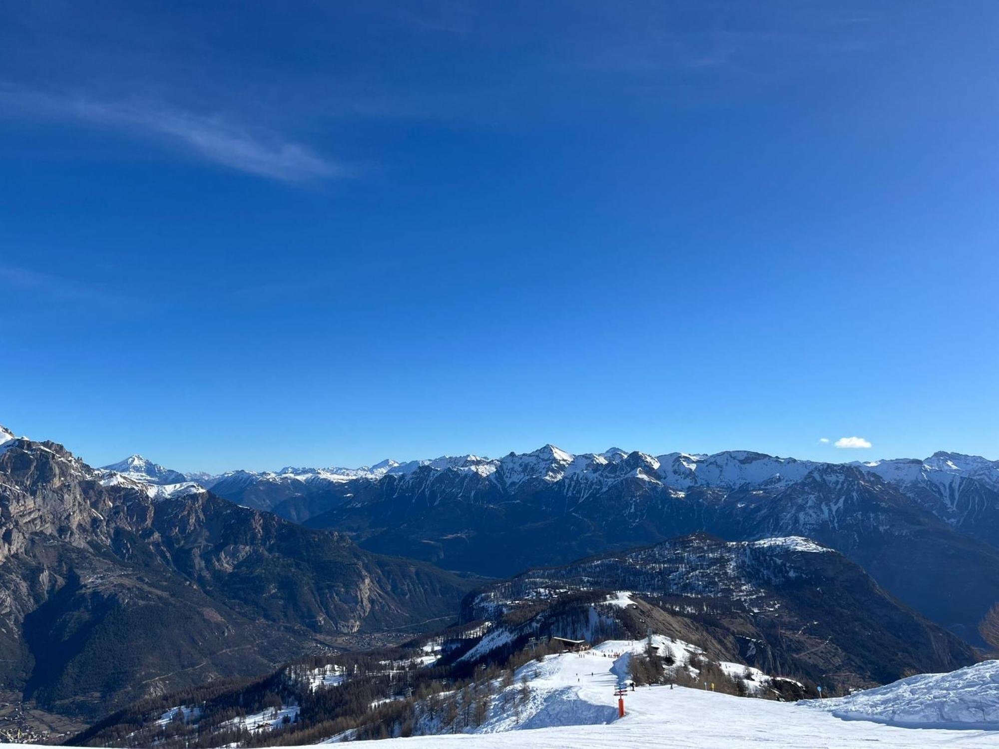 "La Batisse Des Pres" Leilighet Puy-Saint-Vincent Eksteriør bilde