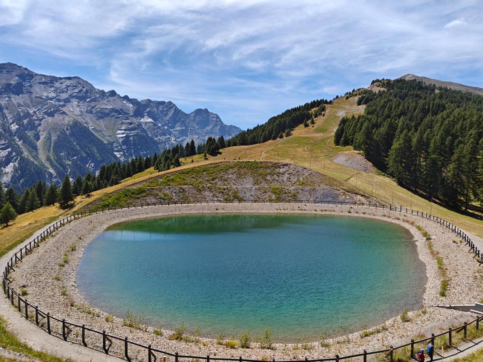 "La Batisse Des Pres" Leilighet Puy-Saint-Vincent Eksteriør bilde